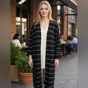 Tahari Black And White Long Cardigan Size: M EUC